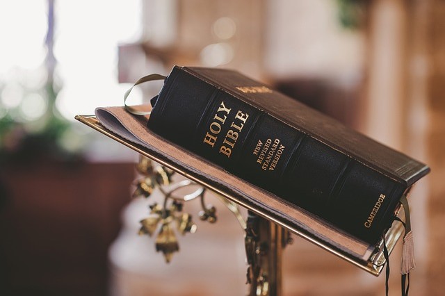 biblia-pismo-święte-katechezy
